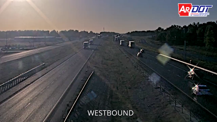 I-40 & Mile Marker 270 traffic camera, view east, West Memphis, Arkansas