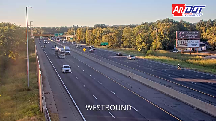 I-40 & U.S. 64 (Exit 127) traffic camera, view west, Conway, Arkansas
