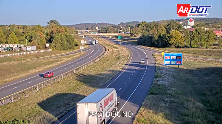 I-40 & Morrilton (Exit 107) traffic camera, view east, Morrilton, Arkansas